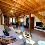 Chalet Parenthèse Alpine - Poêle à Bois - Calme - Parking *