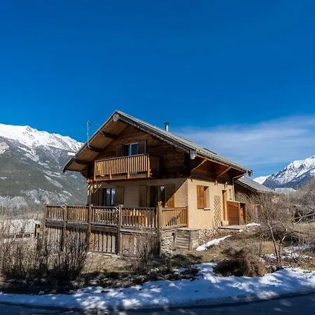Parenthese Alpine - Poele A Bois - Calme - Parking Enchastrayes