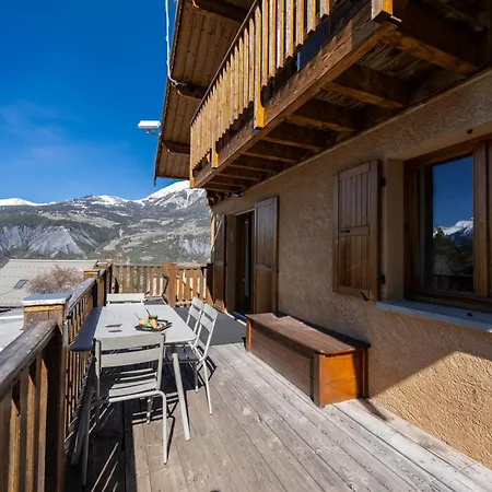 Parenthese Alpine - Poele A Bois - Calme - Parking * Enchastrayes