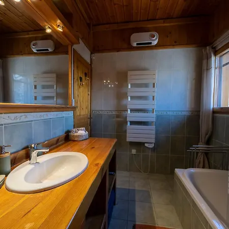 Parenthese Alpine - Poele A Bois - Calme - Parking